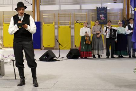 11. MEDNARODNI FOLKLORNI FESTIVAL RAKEK 69 FOTO LJUBO VUKELIČ